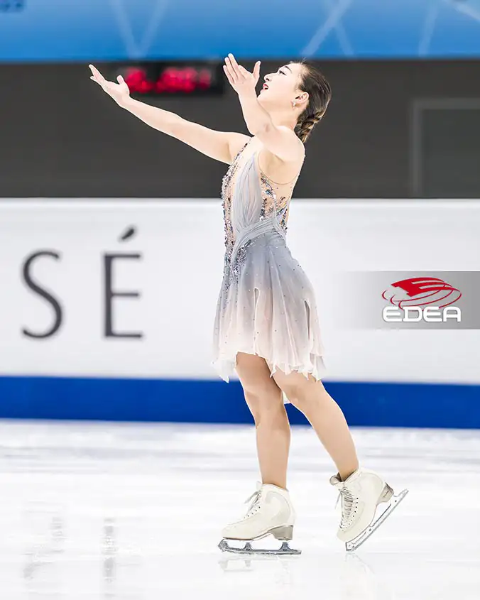 Ice Gallery Skates U.S.